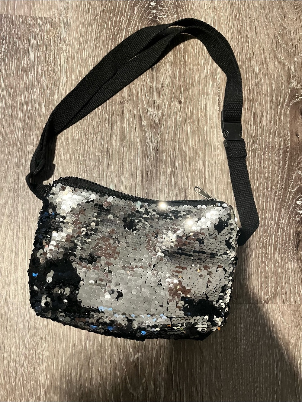 Sequin Fanny Pack Bag - Silver